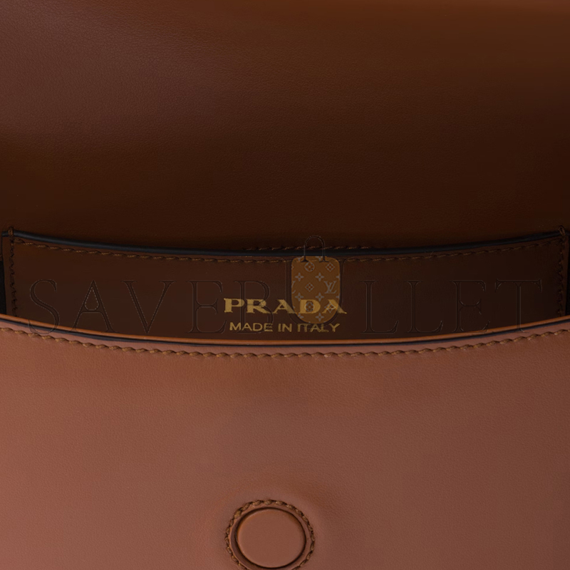 PRADA ARQUÉ LEATHER SHOULDER BAG WITH FLAP 1BD365 (23*12*6cm)